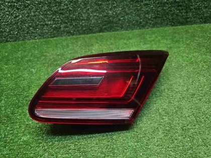 Фонарь правый внутренний VW Passat CC (2012-2017)