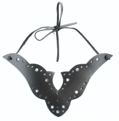 Черный резной чокер из натуральной кожи (Цвет: черный)