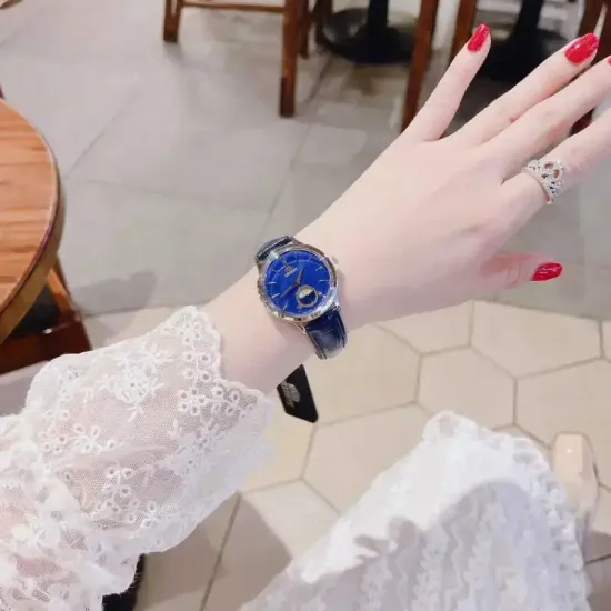 Женские часы Orient RA-KB0004A10B