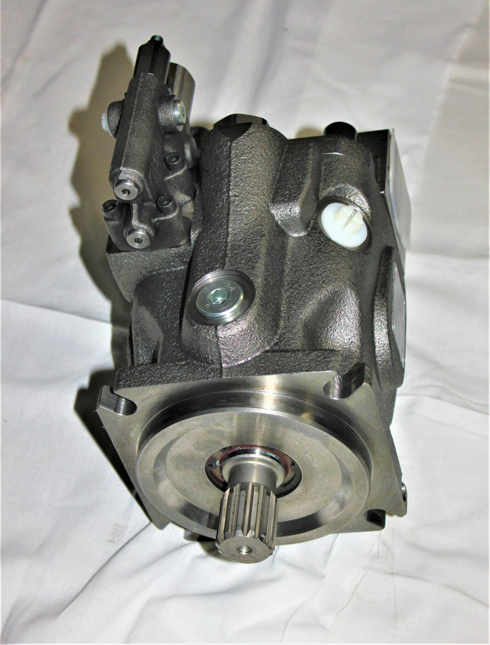 Гидронасос К-744 А10VNO 85 DRF/53L VSD62N00 R902478088