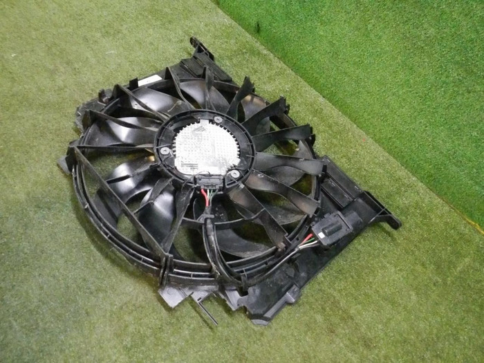 Диффузор с вентилятором BMW 5er G30 (2017-2023)