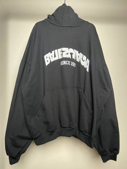 Худи Balenciaga