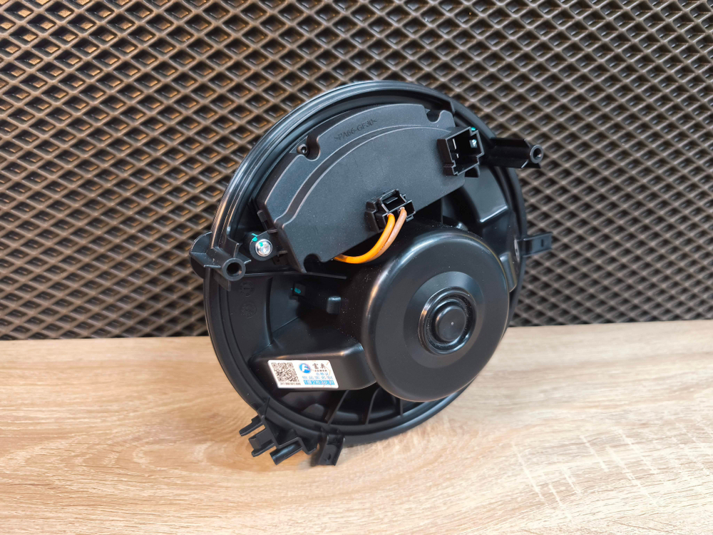 Вентилятор отопителя салона с резистором  VAG GEN3  FAW