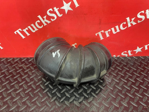 Патрубок воздушного фильтра