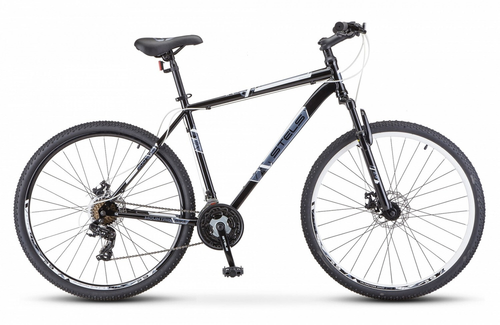 Велосипед 29" STELS Navigator-900 MD  р.21" черный/белый