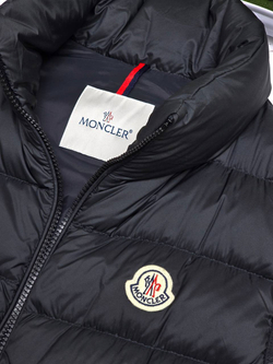 Безрукавка Moncler