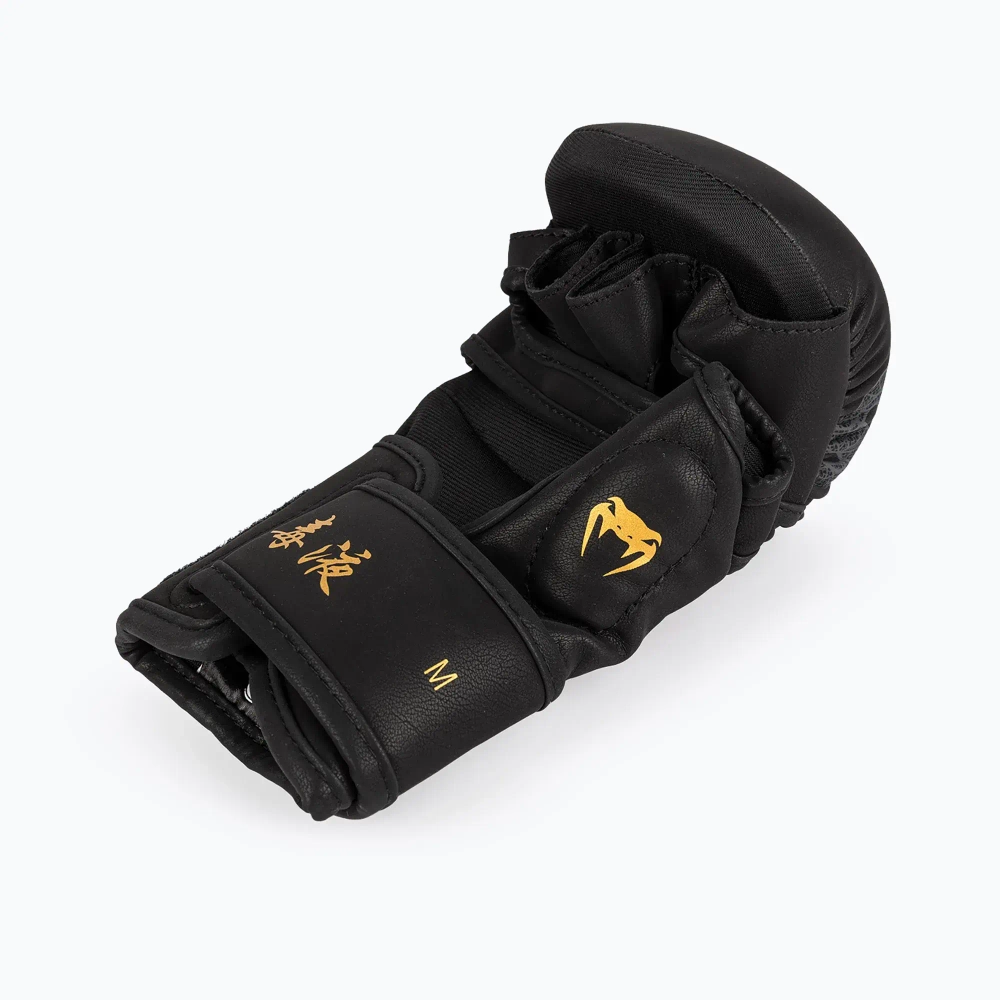Боксёрские перчатки Venum Serpenti Sparring black/silver/gold