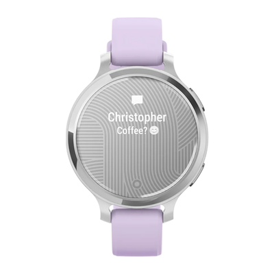 Спортивные часы Garmin Lily 2 Active, силиконовый ремешок цвета «фиолетовый жасмин» Серебристый безель из алюминия, стекло Gorilla Glass. Ремешок с классической застёжкой — на запястье обхватом 110–175 мм