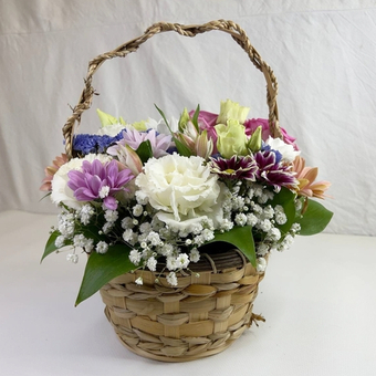 Цветы в корзинке "Сюрприз"
