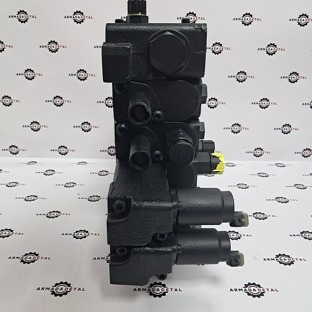 Распределитель задний | 25/409500 | JCB