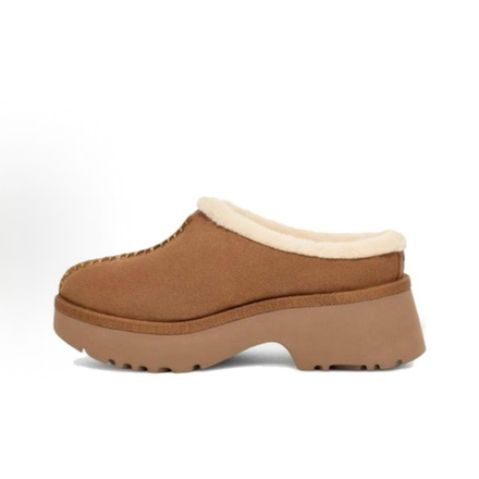 UGG New Heights Cozy Clog