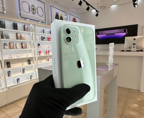 iPhone 12, 256 ГБ б/у