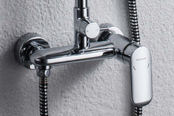 OPAL R душевая колонна со смесителем для душа (верхний душ круглой формы)(старый арт.F9125183CP-A2-RUS)