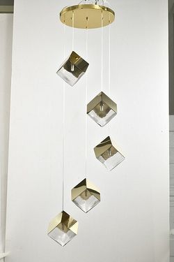 Подвесной светильник Zortes Ice Cube ZRS.1005.05