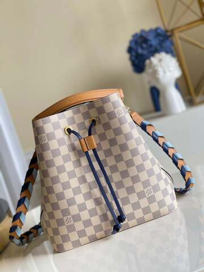 Louis Vuitton NeoNoe MM