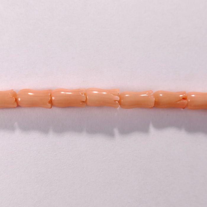 Бусина из коралла розового, фигурная, 4x8 мм (цилиндр-тюльпан, гладкая)