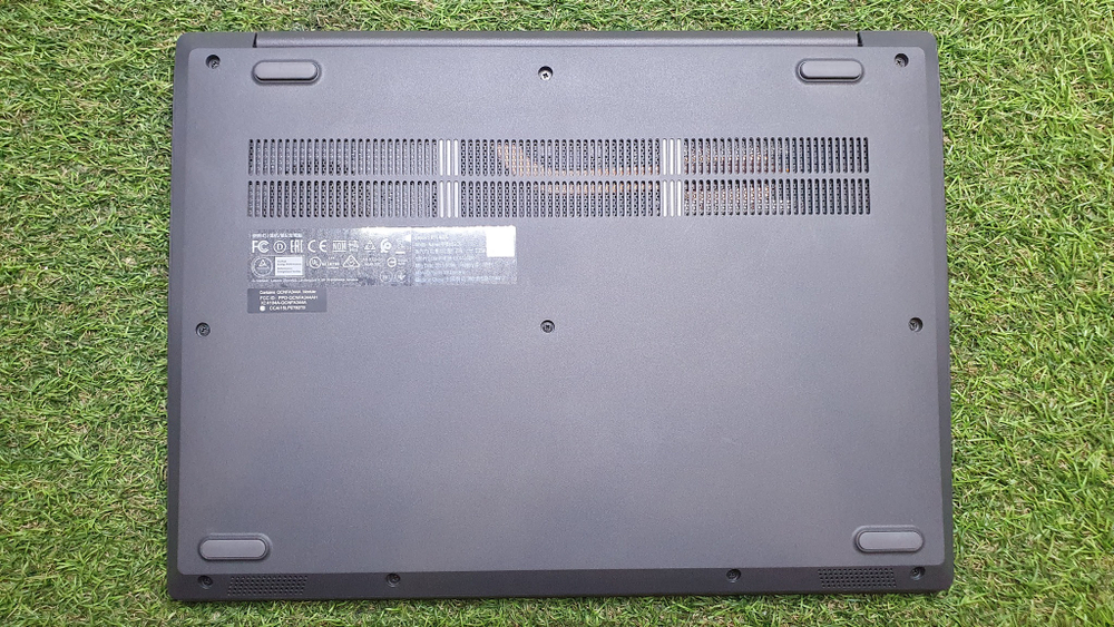 Ноутбук Lenovo Ryzen 3/4Gb/FHD