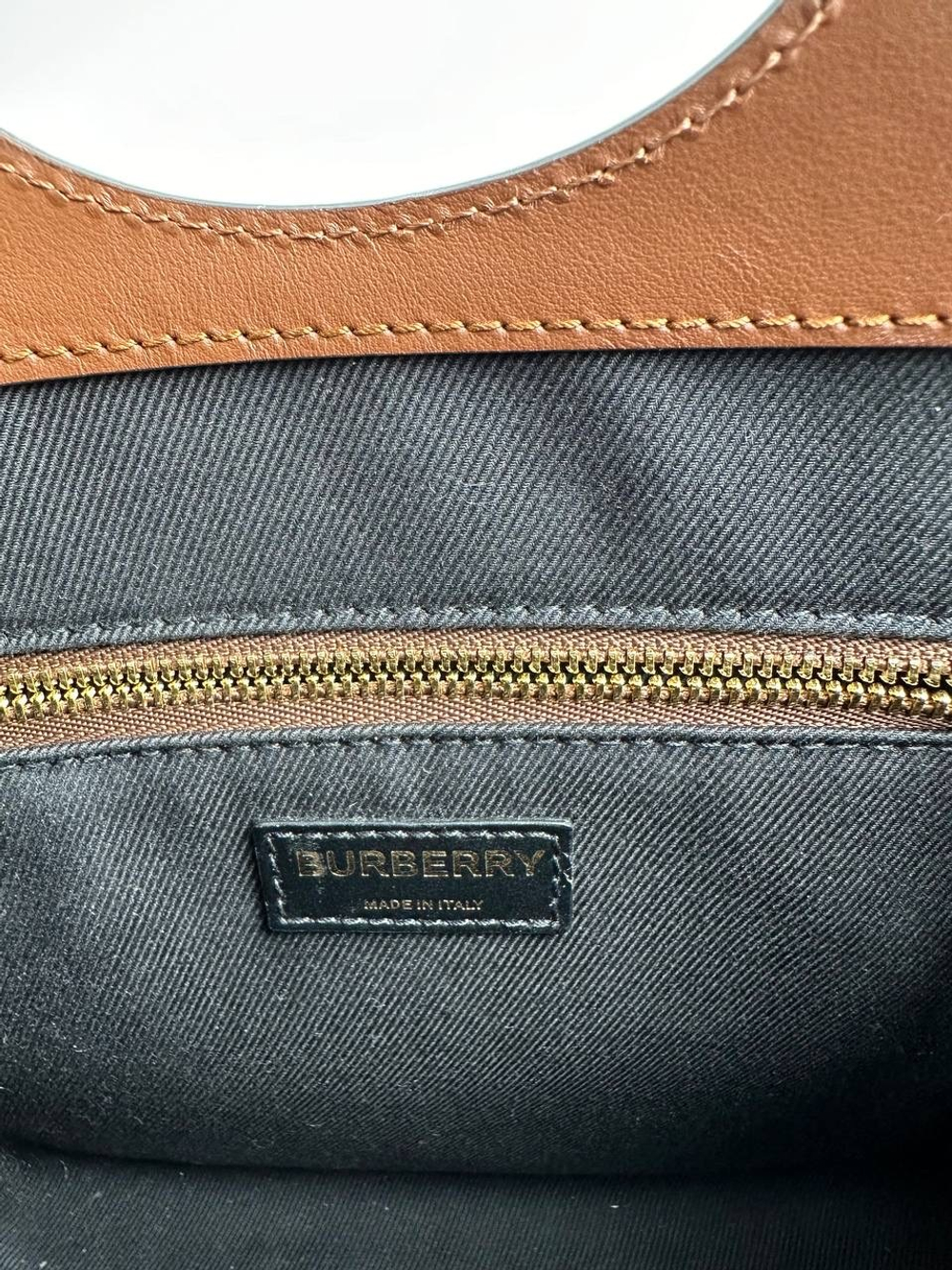 Сумка Burberry