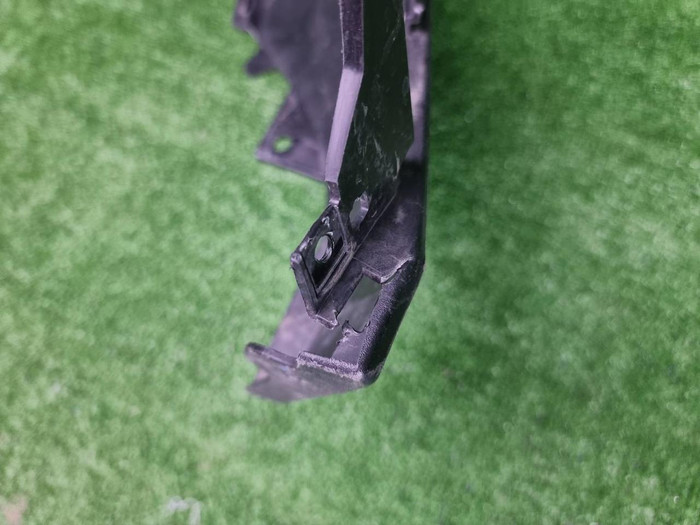 Юбка переднего бампера Geely Atlas 2 (2023-н.в.)