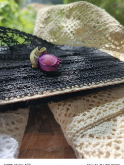 Брошь Спящий котенок черный авторская из полимерной глины ручной работы