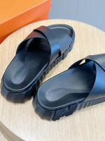 Шлёпанцы Hermes