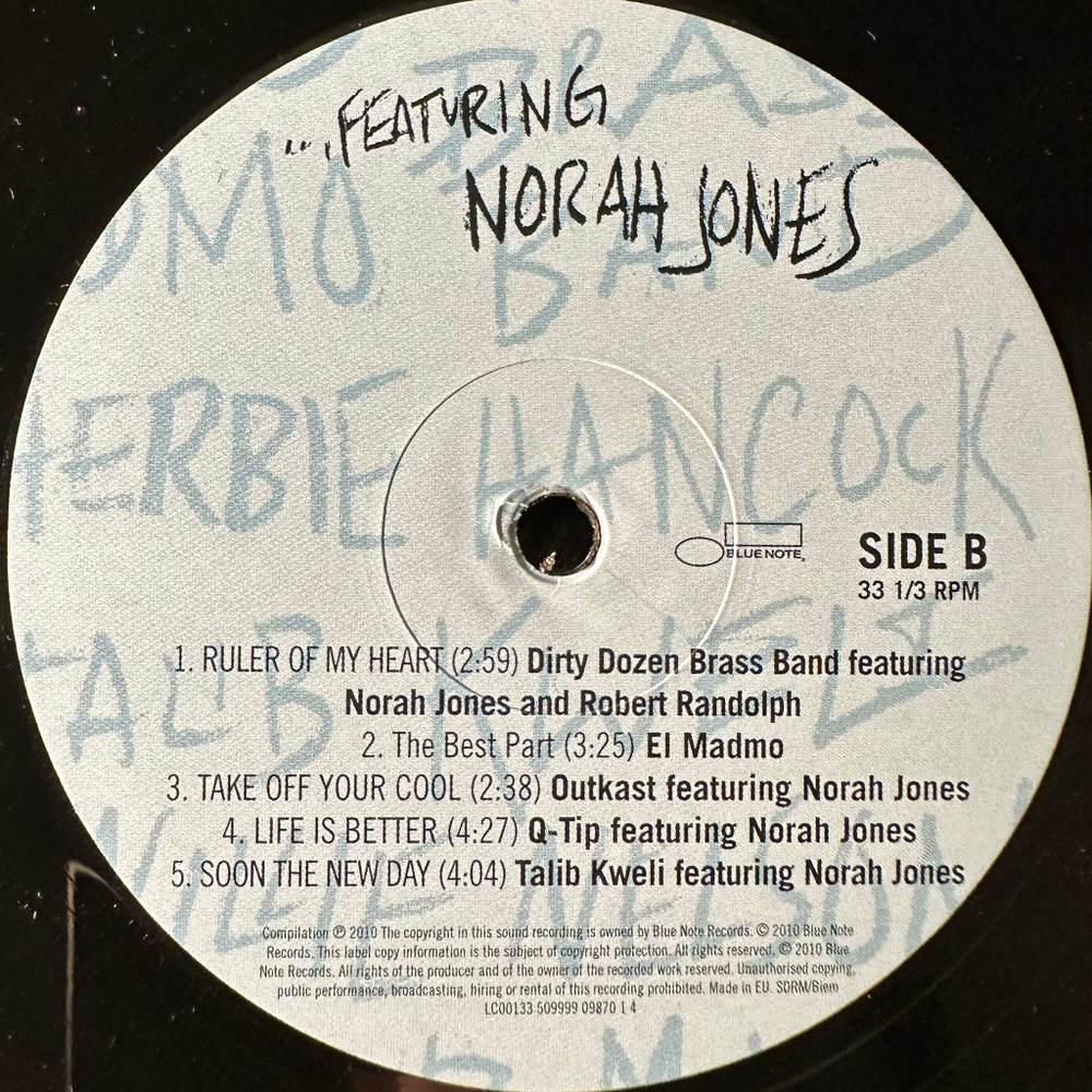 Norah Jones ‎– ...Featuring 2LP (Европа 2010г.)