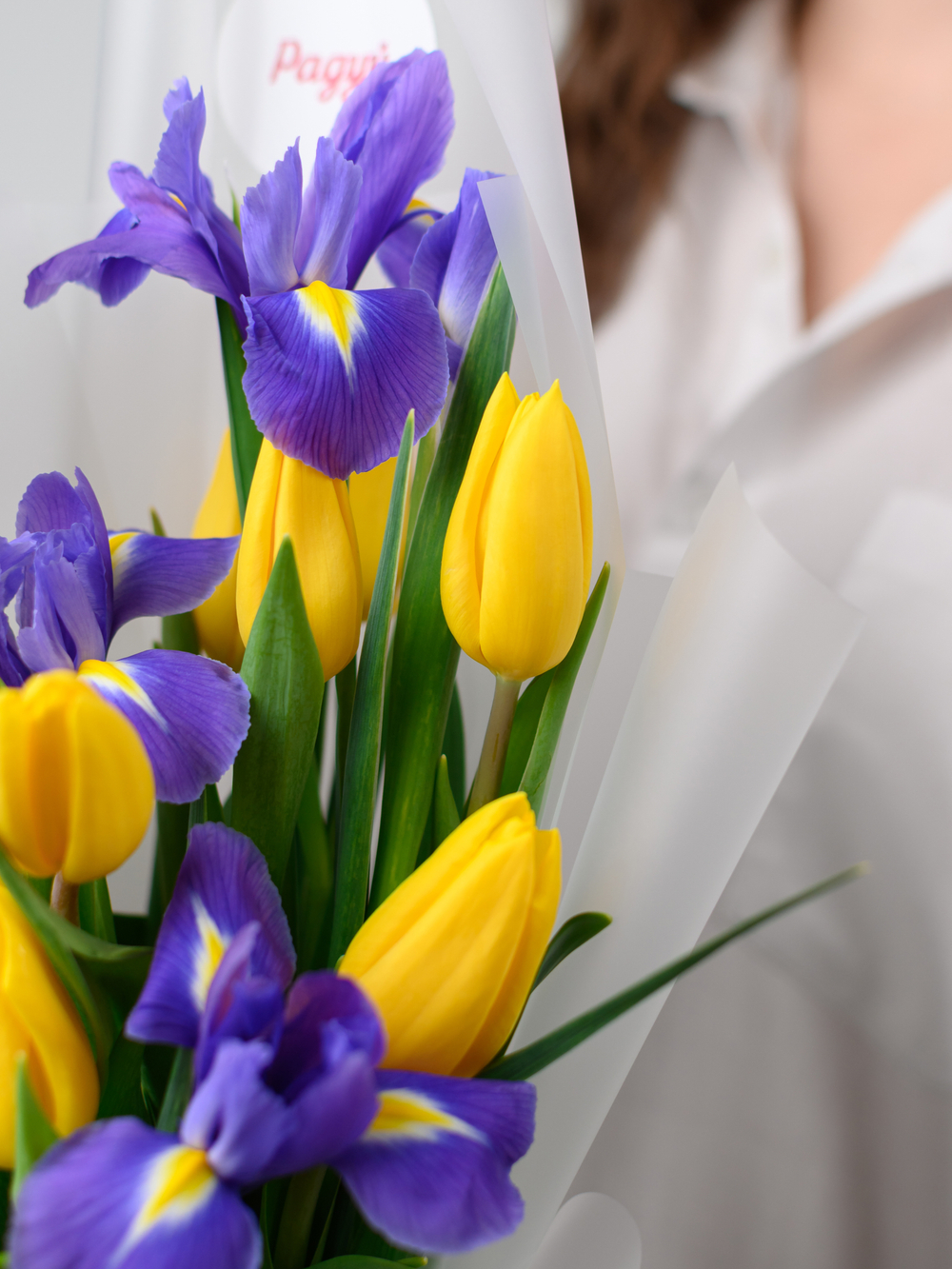 Дуо букет Ирисы и Тюльпаны