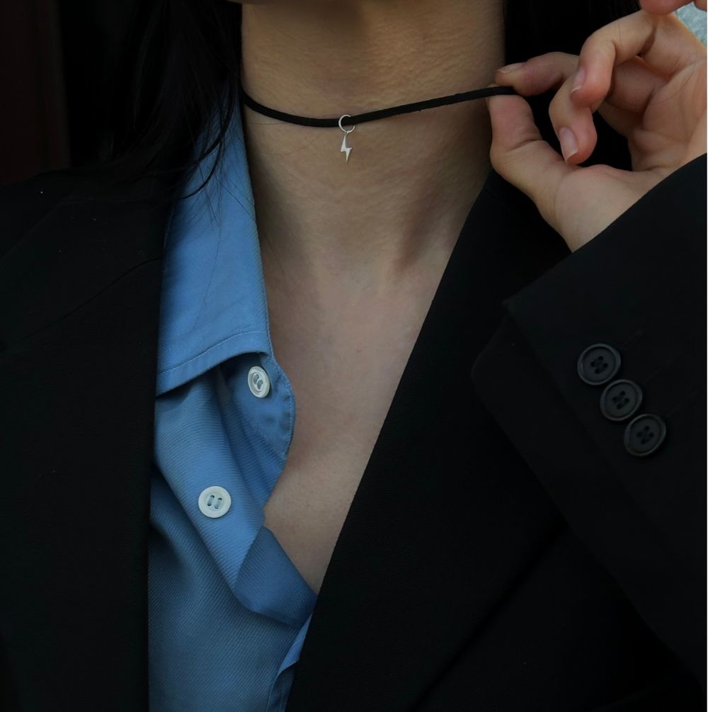 Чокер-шнурок