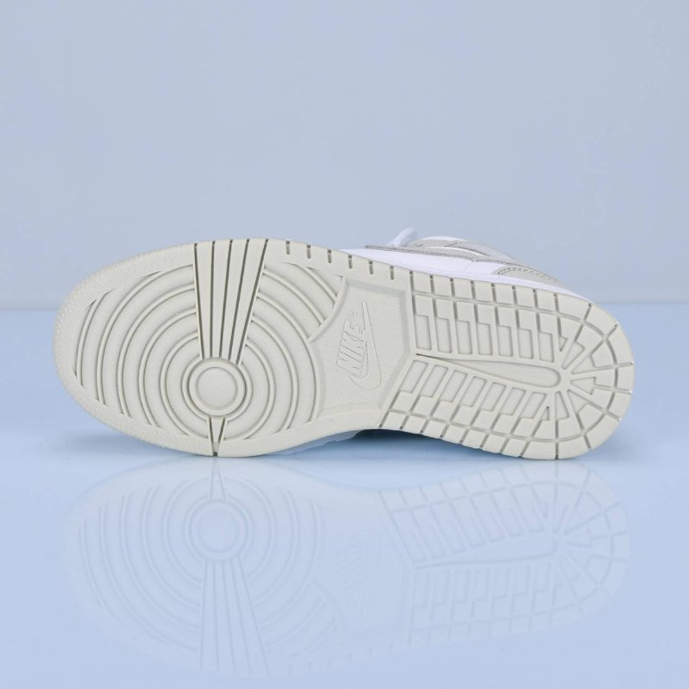 Кроссовки Nike Air Jordan 1 Mid арт 5411