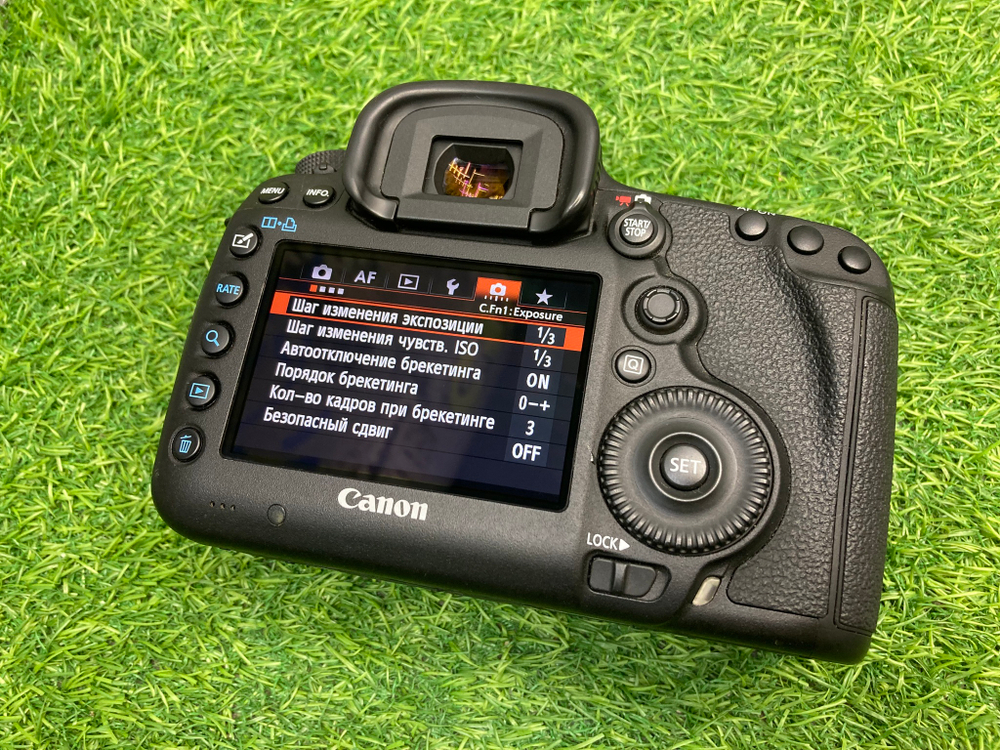 Canon EOS 5D Mark III 14.000 кадров