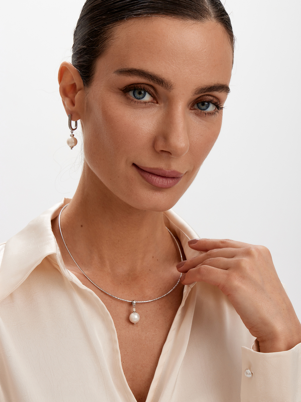 91003291 Серьги Selena Pearls