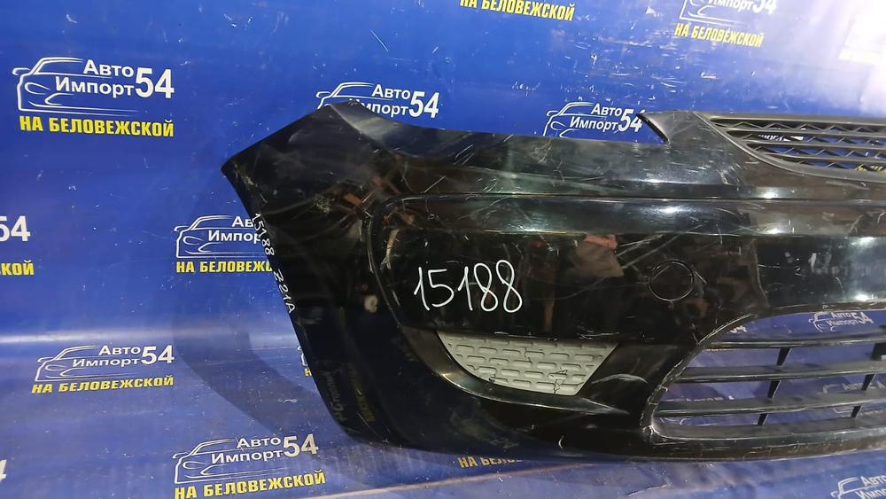 Бампер передний MITSUBISHI COLT 2008-2012