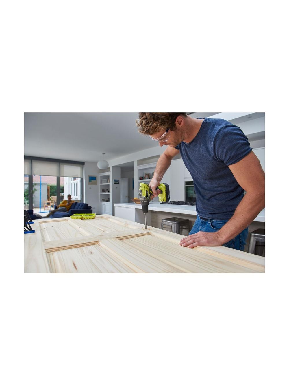 Дрель-шуруповерт Ryobi ONE+ R18DD3-220S 5133003348