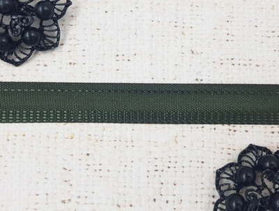 Тесьма брючная, ш. 1,5-1,6 см., пр-во Россия, хаки