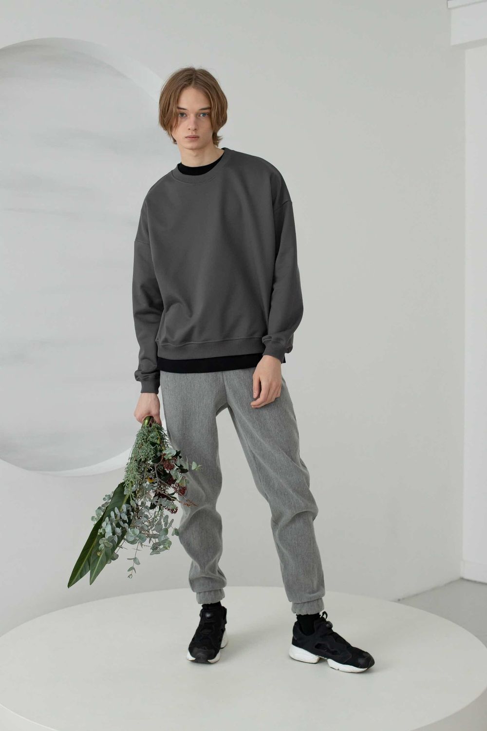 Толстовка MOE Moments Серая