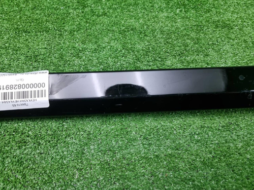 Накладка двери задняя правая BMW X7 G07 (19-нв)