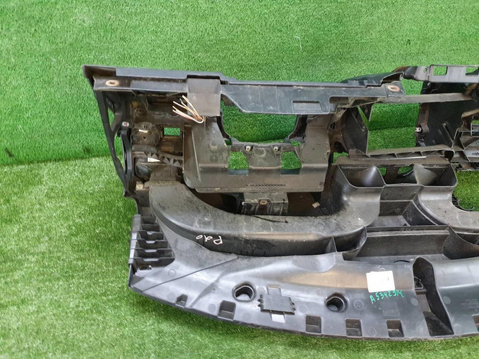 Торпедо VW Polo Sedan (2010-2020)