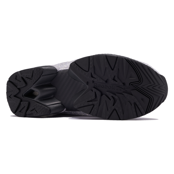 reebok Instapump Fury Беговые кроссовки MID Топ Серый Унисекс