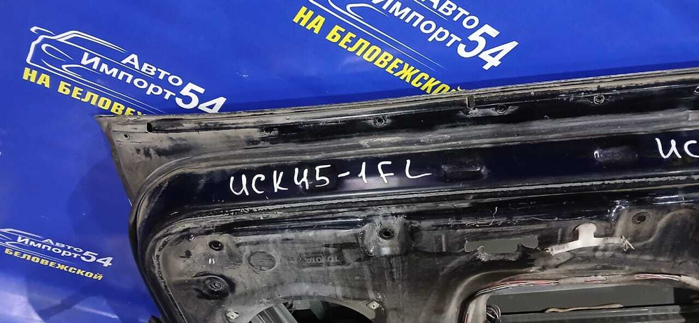 Дверь передняя левая TOYOTA SEQUOIA 2000