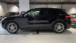 Porsche Cayenne, 2020