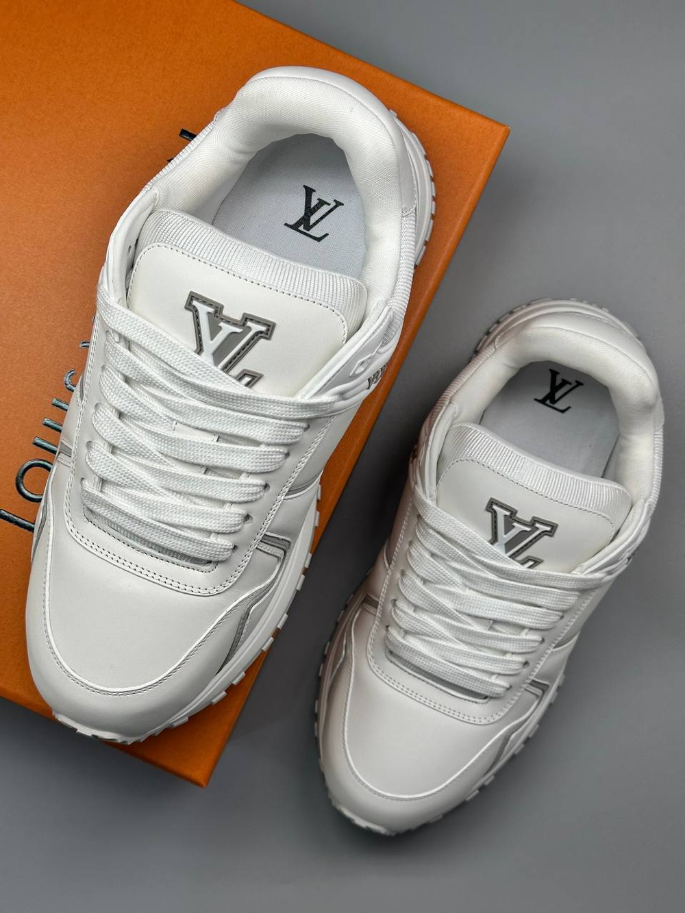 Кроссовки Louis Vuitton
