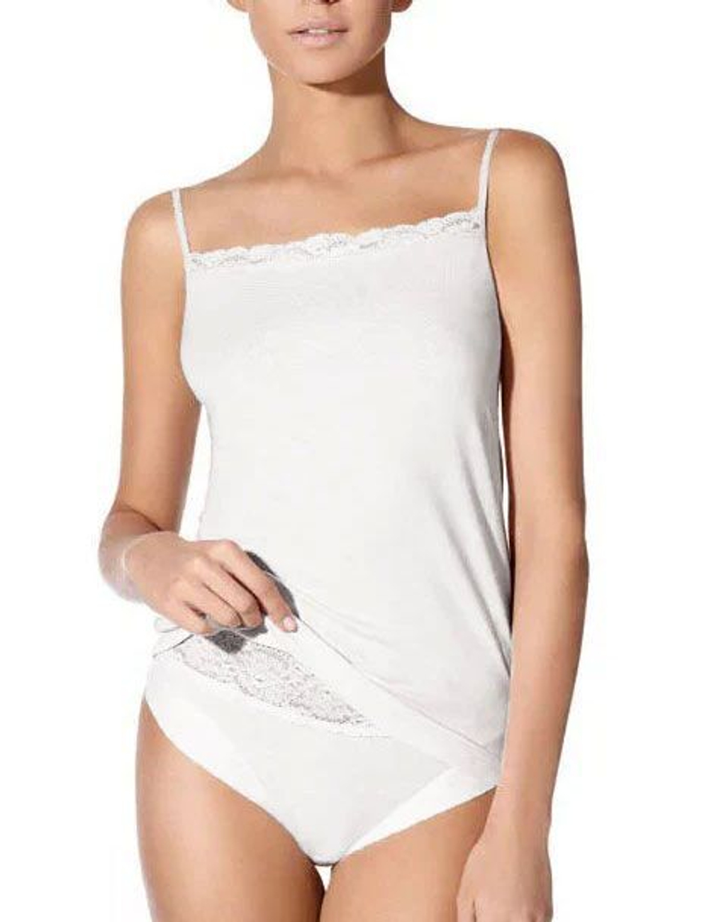 Майка на тонких бретелях Dolce Cotton с кружевом (Размер: M) (Цвет: телесный)