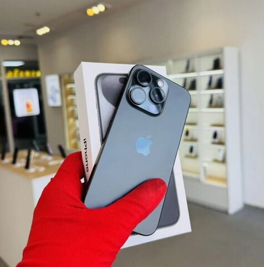 iPhone 15 Pro, 256 ГБ б/у