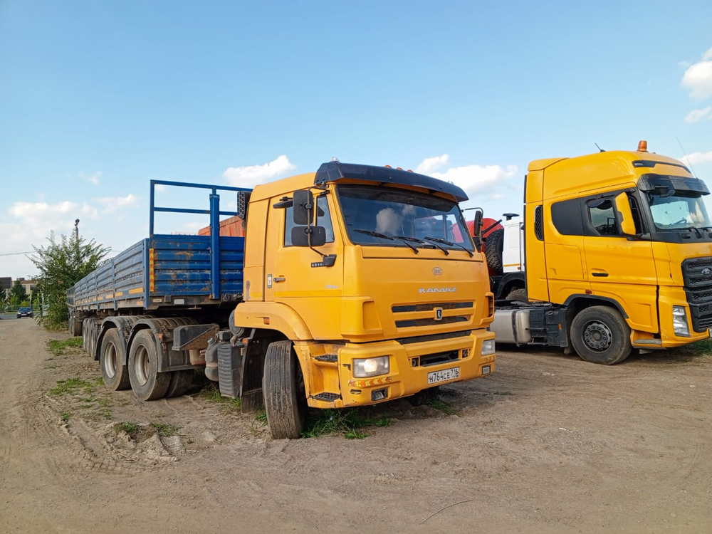 КамАЗ 65116 6x4 Седельный тягач 65116-A5 (Дизельный, 6,7 л, 292 л.с., МТ)
