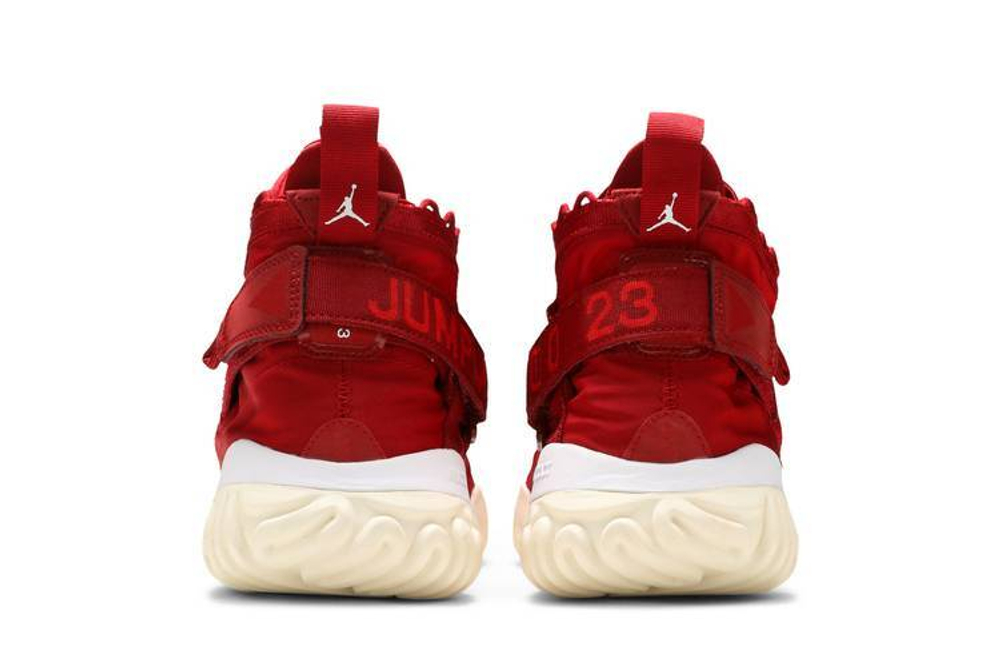 Кроссовки Jordan Proto React