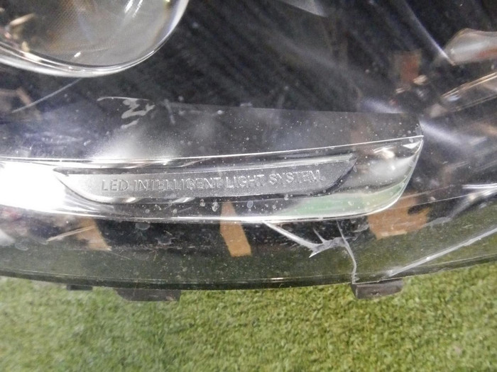 Битая Фара правая Mercedes GLC X253 (2015-2019) LED