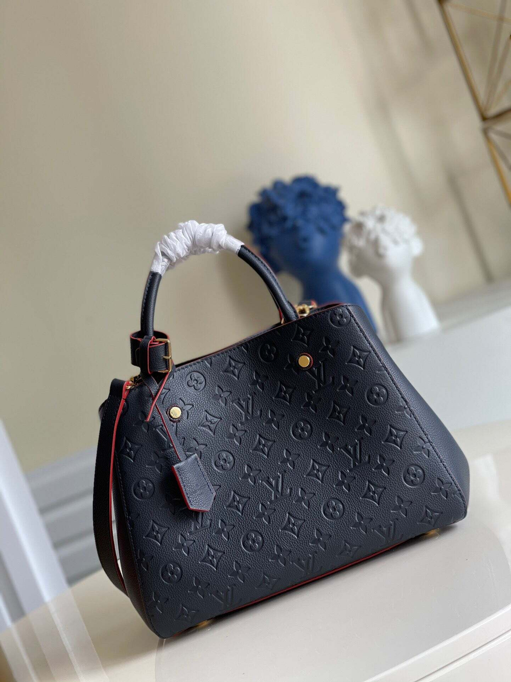 Louis Vuitton Montaigne MM