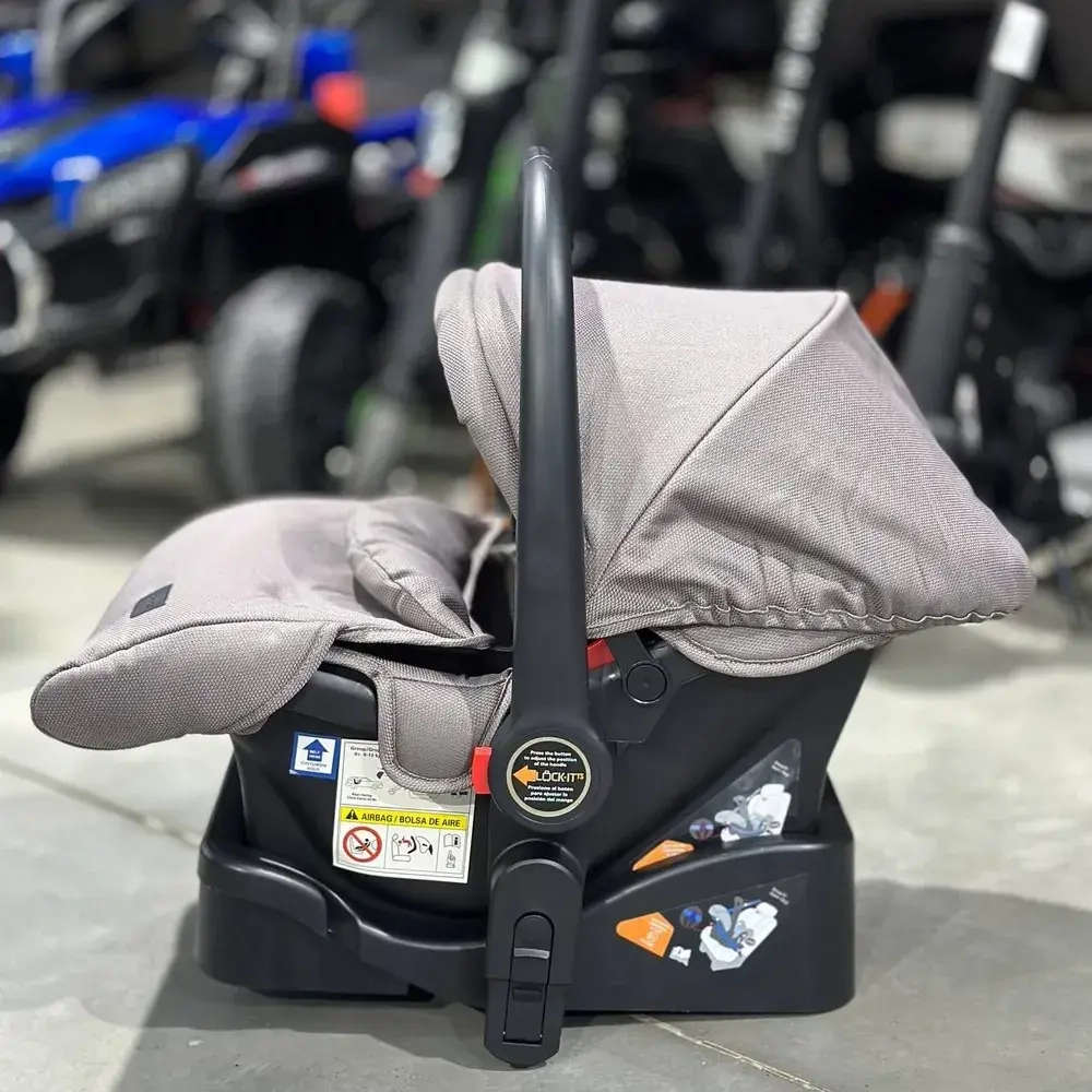 Коляска модульная 3в1 Luxmom 780 / автолюлька/к