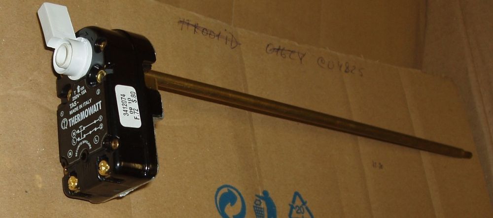 Термостат для водонагревателя Ariston (Аристон) TAS 300 RF 72/80 TW (черн.прямоуг.с флажком) - CU4825, 3412074, 691692, 691694, merl-014877