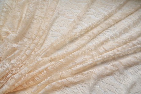 Гипюр стрейч молочный